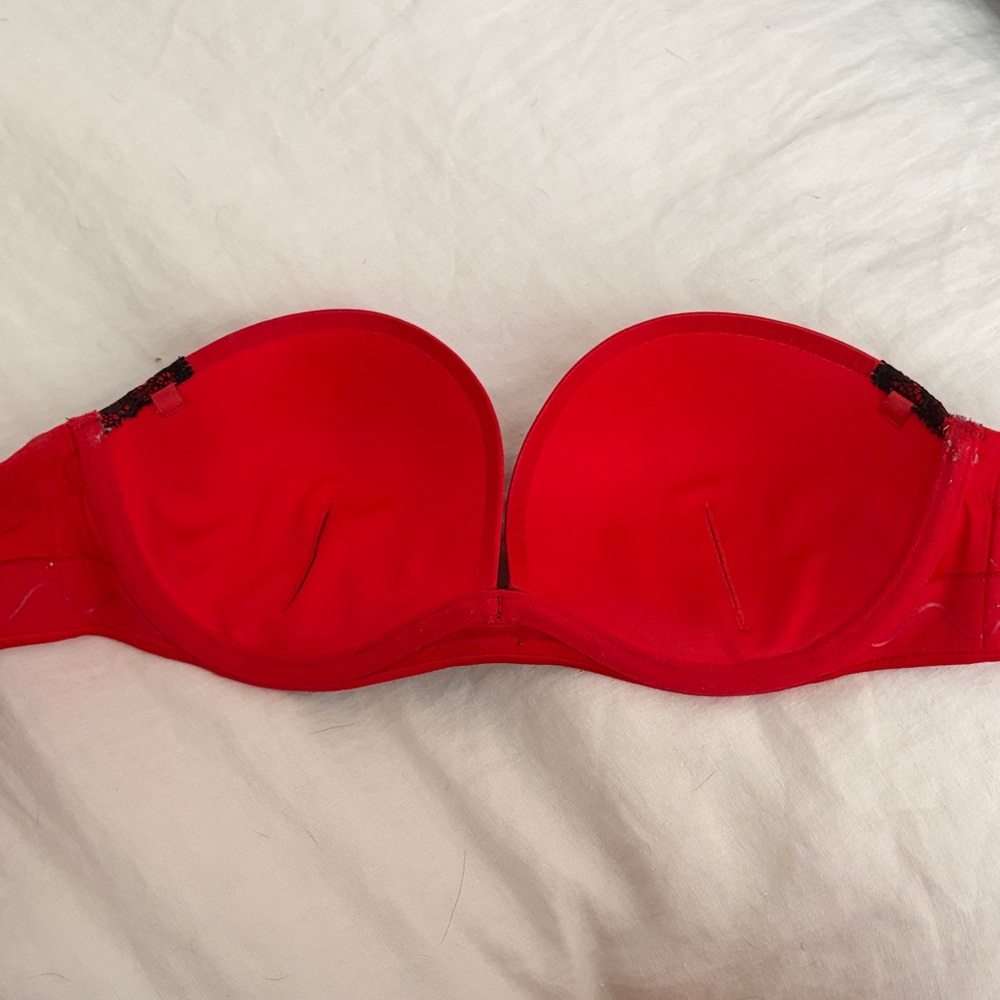 VS “very sexy multi-way” bra - 32C - Picture 3 of 3